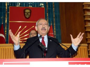 Chp Genel Başkanı İki Gün Önceden Kadınların Gününü Kutladı