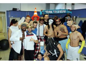 Türk Telekomnda Harlem Shake Dansı