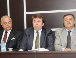 Ünal: Milletvekilinin işi hizmet etmektir