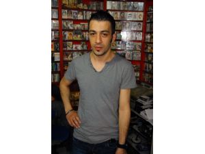 Müslüm Gürses’in Kasetleri Yok Satıyor