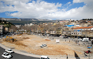 Kent Meydanı Düzenleme Çalışmaları Devam Ediyor