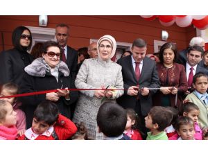 Emine Erdoğan Annesi Adına Yaptırılan Okulun Açılışını Yaptı