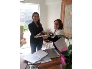 İtso’dan Kadın Üyelerine Çiçekli ‘8 Mart’ Kutlaması