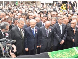 Kılıçdaroğlu, Niyazi Bahçecioğlu’nun Cenazesine Katıldı