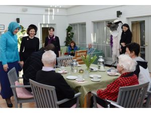 Hayrünnisa Gül, Göçmen Öğrencilerle Bir Araya Geldi, Bakımevinde Türkleri Ziyaret Etti