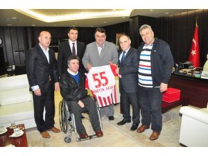Samsunspor’dan Rektör Akan’a Ziyaret