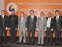 GENÇ GİRİŞİMCİLER ÖRGÜTLENİYOR