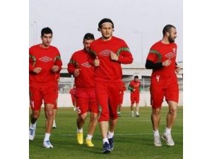 Karşıyaka’da Derbi Hazırlıkları Sürüyor