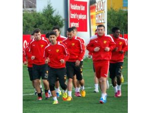 Göztepe’de Derbi Hazırlıkları Devam Ediyor