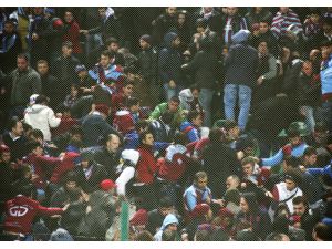 Trabzonsporlu Taraftarlara Polis Kalkanı