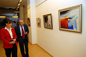 Ressam Kara’nın Sergisine Büyük İlgi