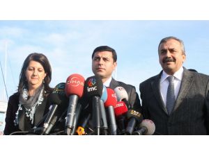 İmralıya Giden Bdp Heyeti İstanbula Döndü