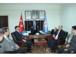 Türkiye Şampiyonları Yurtman’ı Ziyaret Etti