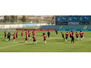 A Milli Futbol Takımı Andorra Maçı Hazırlıklarına Başladı