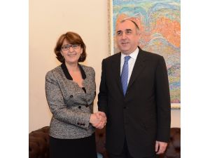 Azerbaycan Dışişleri Bakanı Memmedyarov, Gürcistanlı Mevkidaşı Pancikidze İle Görüştü