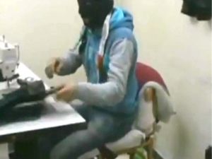 Muhalif Askerler Askeri Kıyafetleri Kendileri Üretiyor