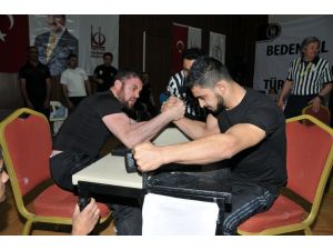 Engelli Sporcular Keçiören’de Yarıştı