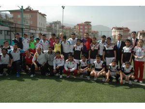 Denizlisporlu Futbolcular Hayata Pas Verdi