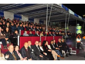 Ziynet Sali Manisalıları Coşturdu