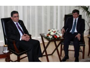 Dışişleri Bakanı Davutoğlu, Suriye Geçici Hükümeti Başbakanı Hitto İle Görüştü