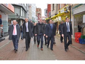 Chp’li Genel Başkan Yardımcıları Kırklarelili İş Adamlarıyla Bir Araya Gelri