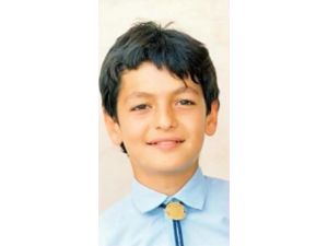 Bu Ünlüyü Tanıyabildiniz Mi?