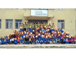 Bucaspor Taraftarlarından Örnek Davranış