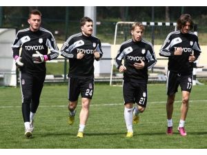 Beşiktaş’ta Mersin İdmanyurdu Maçı Hazırlıkları Sürüyor