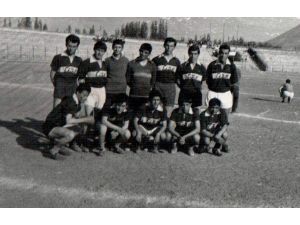 Cumhurbaşkanı Gülün Futbolculuk Yılları