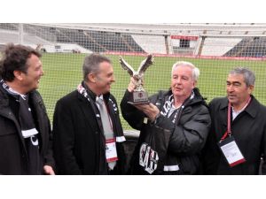 Uluslararası Olimpiyat Komitesi, Beşiktaş İnönü Stadını İnceledi