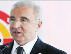 Aysal: Bu ateş üfleyerek sönmez