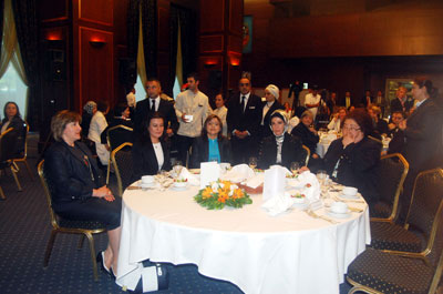 AK Partiinin kadın vekilleri buluştu