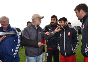 Balıkesirspora Baklava Jesti