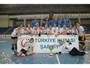 Hentbol Bayanlar Türkiye Kupası Üsküdar Belediyesinin