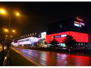 Piazza Avm’nin Vip Açılışı Yapıldı