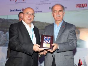 Tuskon Başkanı Rızanur Meral: