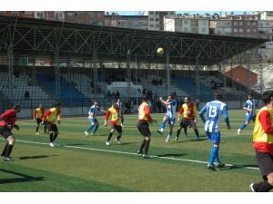 Hakkari Zapspor Kendi Evinde 5-0 Yenildi