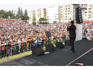 Rafet El Roman Coşturdu