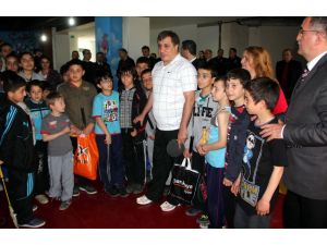 Polis Haftası Dolayısıyla Masa Tenisi Turnuvası Düzenlendi