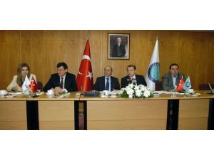 Ulutek Zirveye Tırmandı