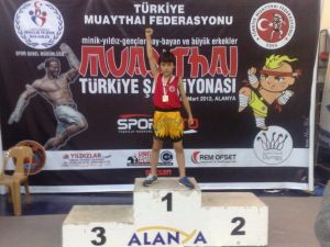 Wai Kru Dünya İkincisine Ödül