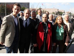 Chp Grup Toplantısında Kürsüye Çıkan Hatice Köse İha’ya Konuştu