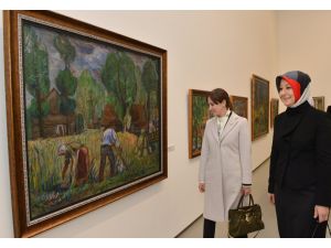 Hayrünnisa Gül Litvanya’da Ulusal Sanat Galerisi’ndeki Sergiyi Gezdi