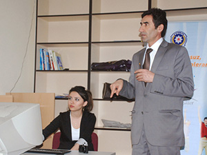 Ahmet Bayazıt İlk ve Ortaokulu Velilerine Uyuşturucu Semineri