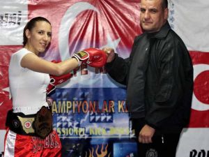 Dünyanın En İyi Sporcusu Konak’ta
