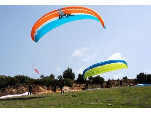 Türkiye Açık Yamaç Paraşüt Şampiyonası, Deneme Uçuşları İle Başladı