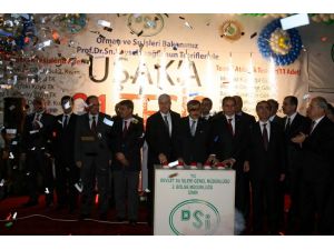 Orman Ve Su İşleri Bakanı Eroğlu, Konuşma Yaptığı Sırada Fenalaştı