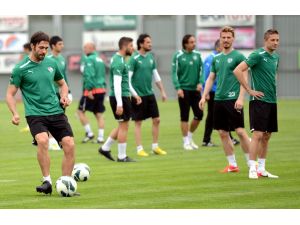 Bursaspor’da Beşiktaş Maçı Hazırlıkları Sürüyor