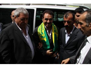 Şanlıurfa’da Tatlıses İzdihamı