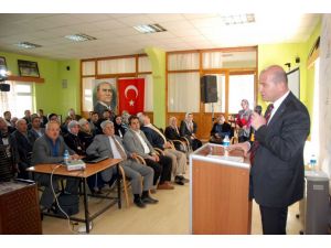 Ak Partili Soylu, Doğanhisar’da Siyaset Dersi Verdi